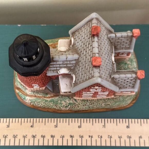Vintage Geo Z. Lefton 1997 Block Island Lighthouse Collectable - Picture 5 of 7